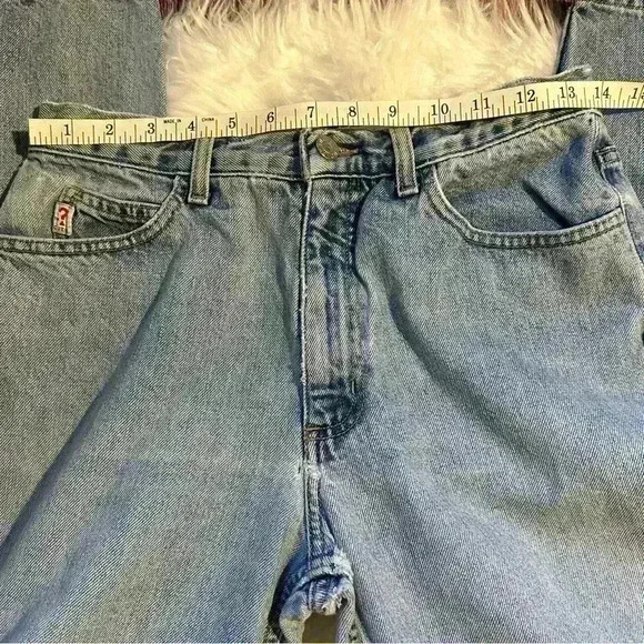 Classic Blue Women's Jeans - Picture 16 of 16